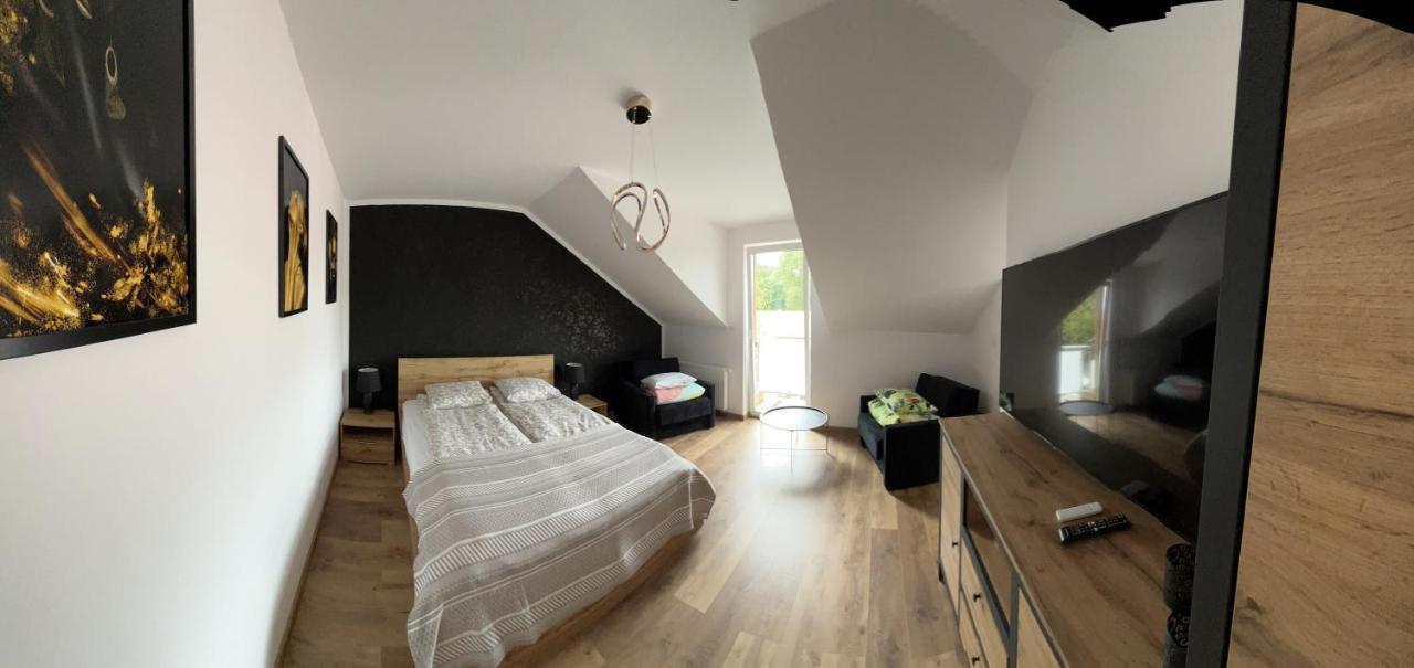 Black Diamond 18 Pasłęk Dış mekan fotoğraf
